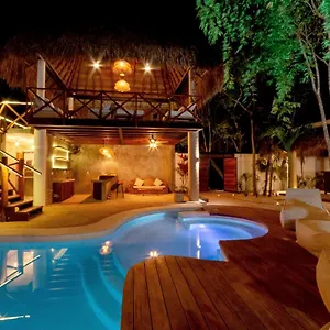 Mimosa Hostel Tulum Pueblo