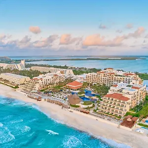Fiesta Americana Condesa Resort Cancún